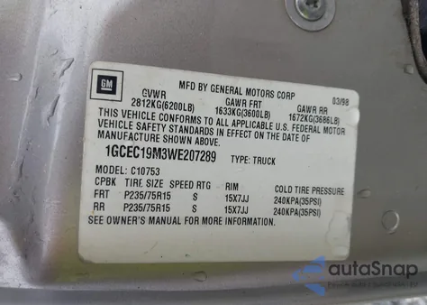 1998 Chevrolet C1500 Fleetside Cmi z USA, uszkodzony, nr VIN 1GCEC19M3WE207289